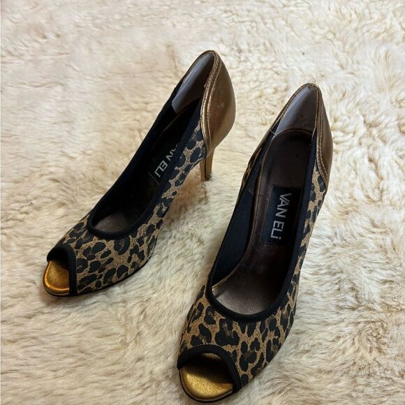 VanEli Peep Toe Black and Gold Cheetah Print Heels size 6.5 - Picture 8 of 8